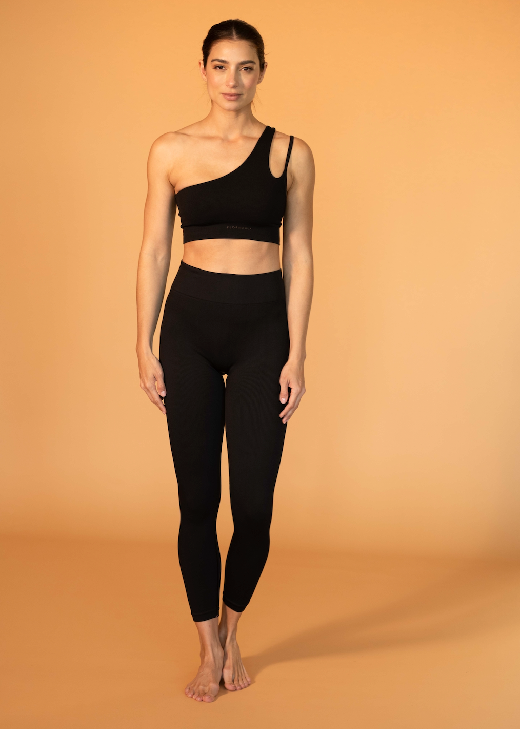 Top Elena One Shoulder Negro