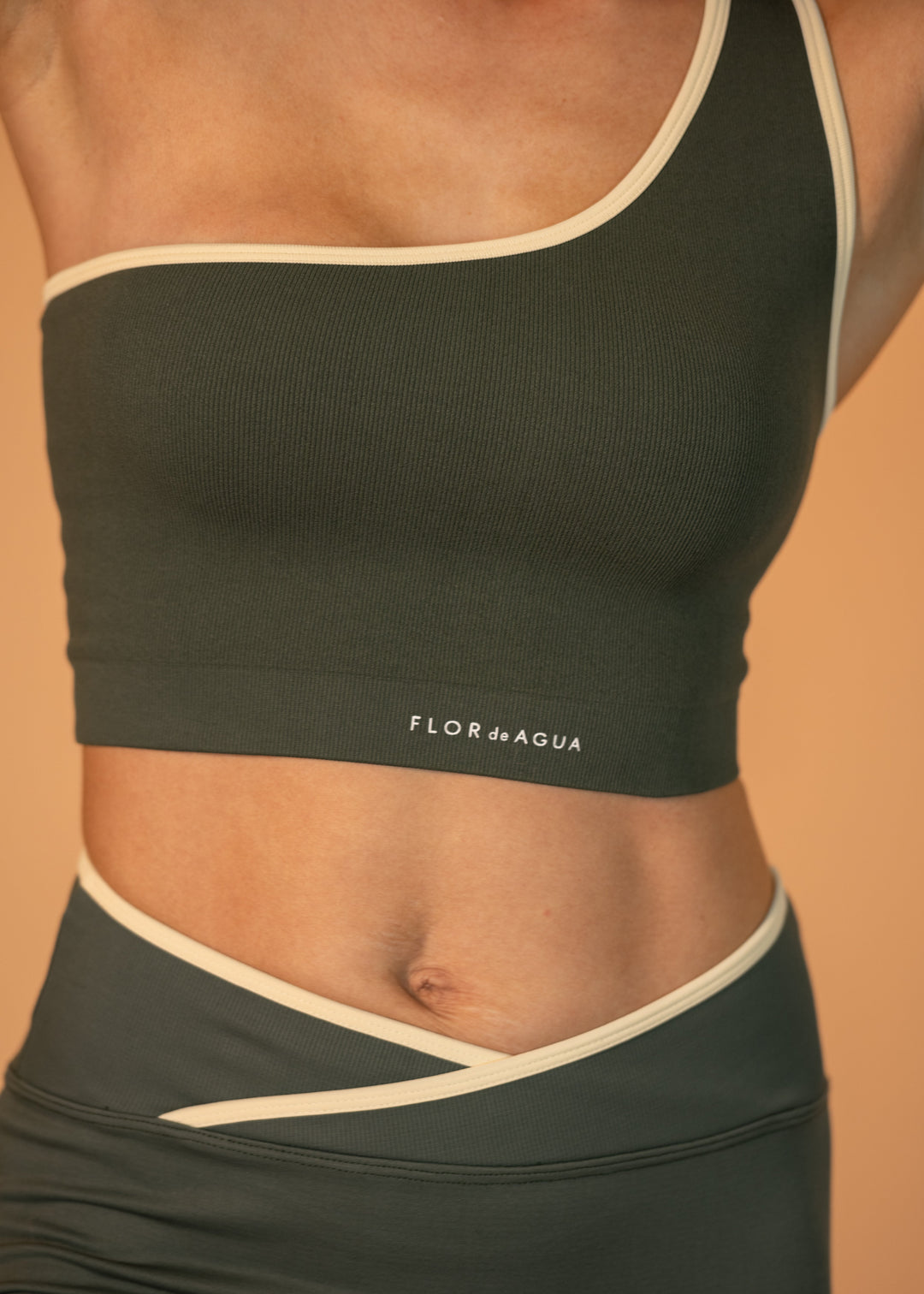 Bra Breathe One Shoulder Verde