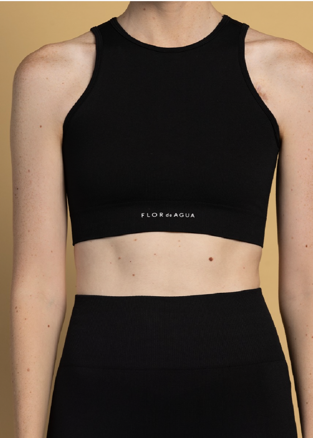 Set Croptop V Back Legging Liso Negro